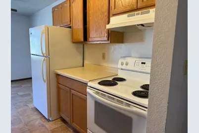 120 E 13th Street, Blue Earth, MN 56013 - Photo 30
