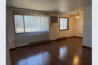 120 E 13th Street, Blue Earth, MN 56013 - Photo 18