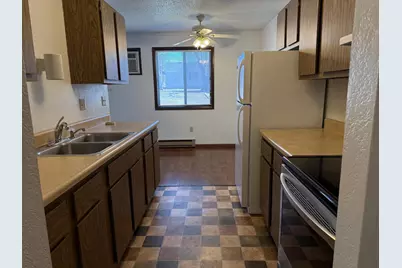 120 E 13th Street, Blue Earth, MN 56013 - Photo 26