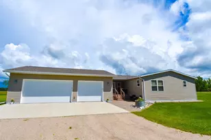 17922 142nd Ave NE, Thief River Falls, MN 56701 - Photo 2