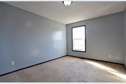 514 Huset Parkway NE, Columbia Heights, MN 55421 - Photo 12