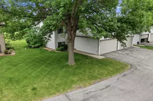 2830 32nd St S, Moorhead, MN 56560 - Photo 28