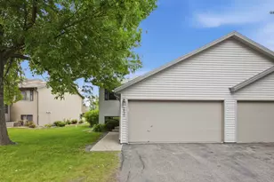 2830 32nd St S, Moorhead, MN 56560 - Photo 1