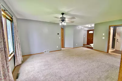 914 Willow Grove Circle, Waite Park, MN 56387 - Photo 6