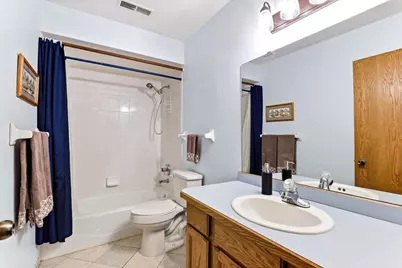 821 Ivy Lane, Eagan, MN 55123 - Photo 18