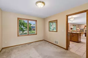 3109 Chelsea Ct, Burnsville, MN 55337 - Photo 8
