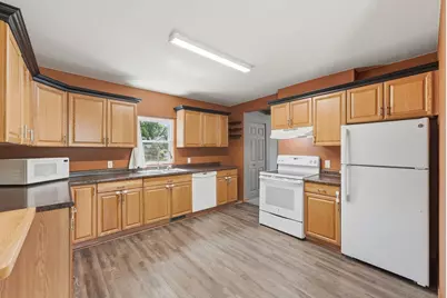100 3rd Avenue SE, New London, MN 56273 - Photo 10