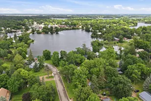 100 3rd Ave SE, New London, MN 56273 - Photo 32