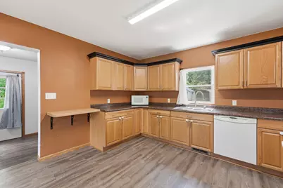 100 3rd Avenue SE, New London, MN 56273 - Photo 12
