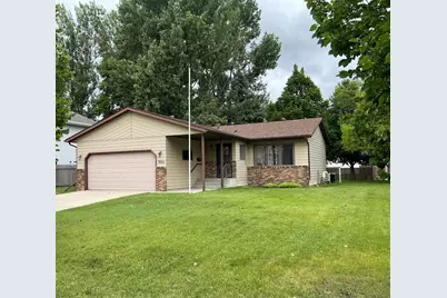 3511 13th Street S, Moorhead, MN 56560 - Photo 1