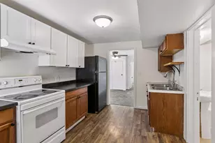 235 Charles Ave, Saint Paul, MN 55103 - Photo 16