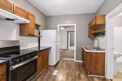 235 Charles Avenue, Saint Paul, MN 55103 - Photo 8