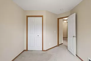 2407 Harvest Way, Chanhassen, MN 55317 - Photo 26