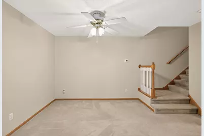 2407 Harvest Way, Chanhassen, MN 55317 - Photo 8