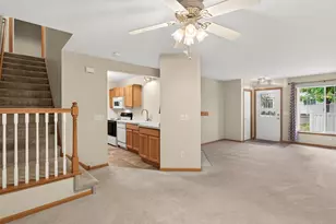 2407 Harvest Way, Chanhassen, MN 55317 - Photo 10