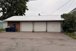 422 S Broadway St, New Ulm, MN 56073 - Photo 34