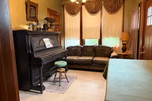 422 S Broadway St, New Ulm, MN 56073 - Photo 12
