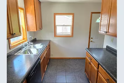 2011 Northwood Drive, North Saint Paul, MN 55109 - Photo 12