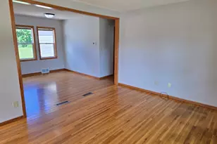2011 Northwood Dr, North Saint Paul, MN 55109 - Photo 16