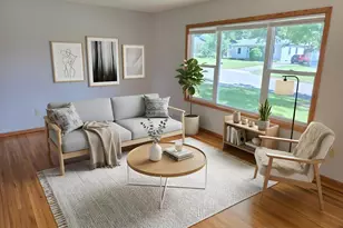 2011 Northwood Dr, North Saint Paul, MN 55109 - Photo 14