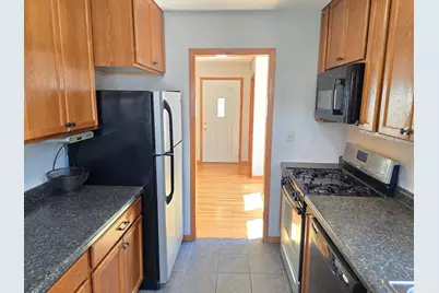 2011 Northwood Drive, North Saint Paul, MN 55109 - Photo 12