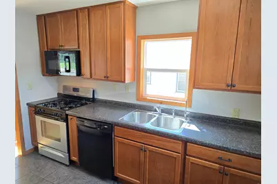 2011 Northwood Drive, North Saint Paul, MN 55109 - Photo 10