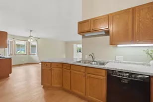 724 Victoria Ct, Stillwater, MN 55082 - Photo 6
