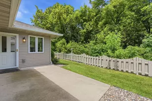 724 Victoria Ct, Stillwater, MN 55082 - Photo 20