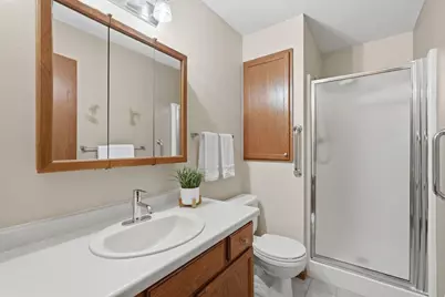 724 Victoria Court, Stillwater, MN 55082 - Photo 4