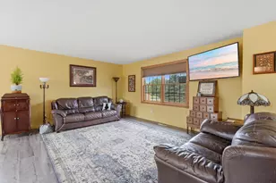 483 Prairie Ln, Hudson, WI 54016 - Photo 4
