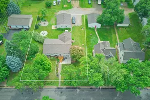 621 2nd St S, Winsted, MN 55395 - Photo 2