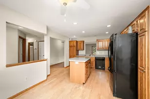 411 Independence Street NE, New Prague, MN 56071 - Photo 2