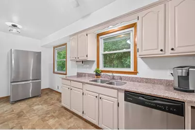 3249 Scott Avenue N, Golden Valley, MN 55422 - Photo 12