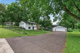 3249 Scott Ave N, Golden Valley, MN 55422 - Photo 38