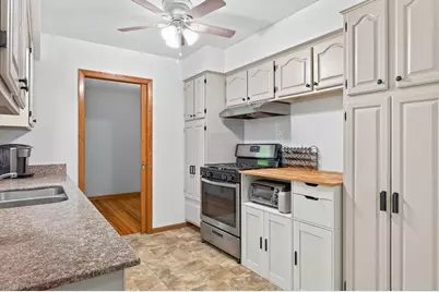 3249 Scott Avenue N, Golden Valley, MN 55422 - Photo 10