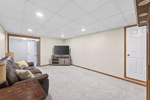 3249 Scott Ave N, Golden Valley, MN 55422 - Photo 38