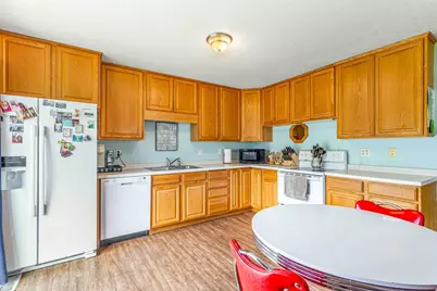 313 & 315 W 3rd Avenue S, Ada, MN 56510 - Photo 10