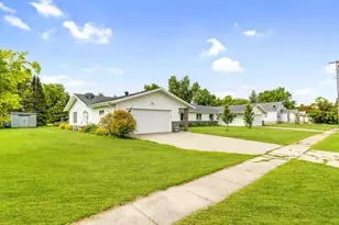 313 & 315 W 3rd Ave S, Ada, MN 56510 - Photo 4
