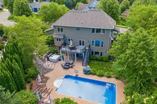 3049 Fairway Dr, Chaska, MN 55318 - Photo 4