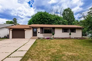 606 Birch Ln, Moorhead, MN 56560 - Photo 1