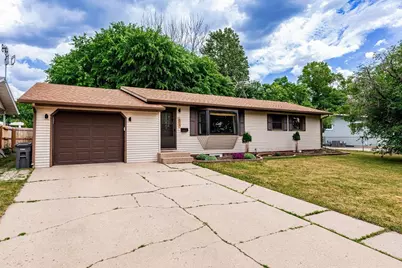 606 Birch Lane, Moorhead, MN 56560 - Photo 2