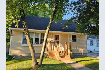 228 10 1/4 Street SE, Rochester, MN 55904 - Photo 2