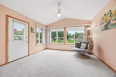 14118 Essex Lane, Apple Valley, MN 55124 - Photo 8