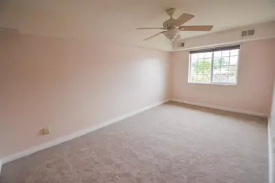 2094 11th Avenue SE #D, Rochester, MN 55904 - Photo 6