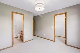 27125 Marsh Pointe Ct, Shorewood, MN 55331 - Photo 40