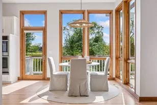 27125 Marsh Pointe Ct, Shorewood, MN 55331 - Photo 16