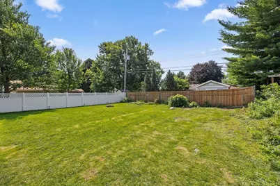 2812 30th Avenue NE, Saint Anthony, MN 55418 - Photo 6