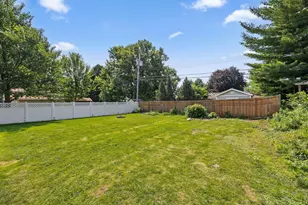 2812 30th Ave NE, Saint Anthony, MN 55418 - Photo 6