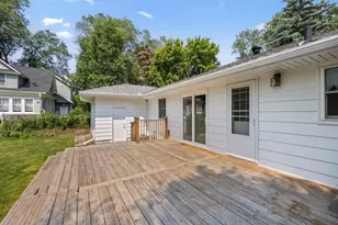 2812 30th Ave NE, Saint Anthony, MN 55418 - Photo 4