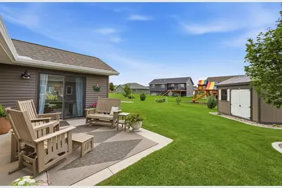 126 Detroit Avenue SE, Hutchinson, MN 55350 - Photo 24
